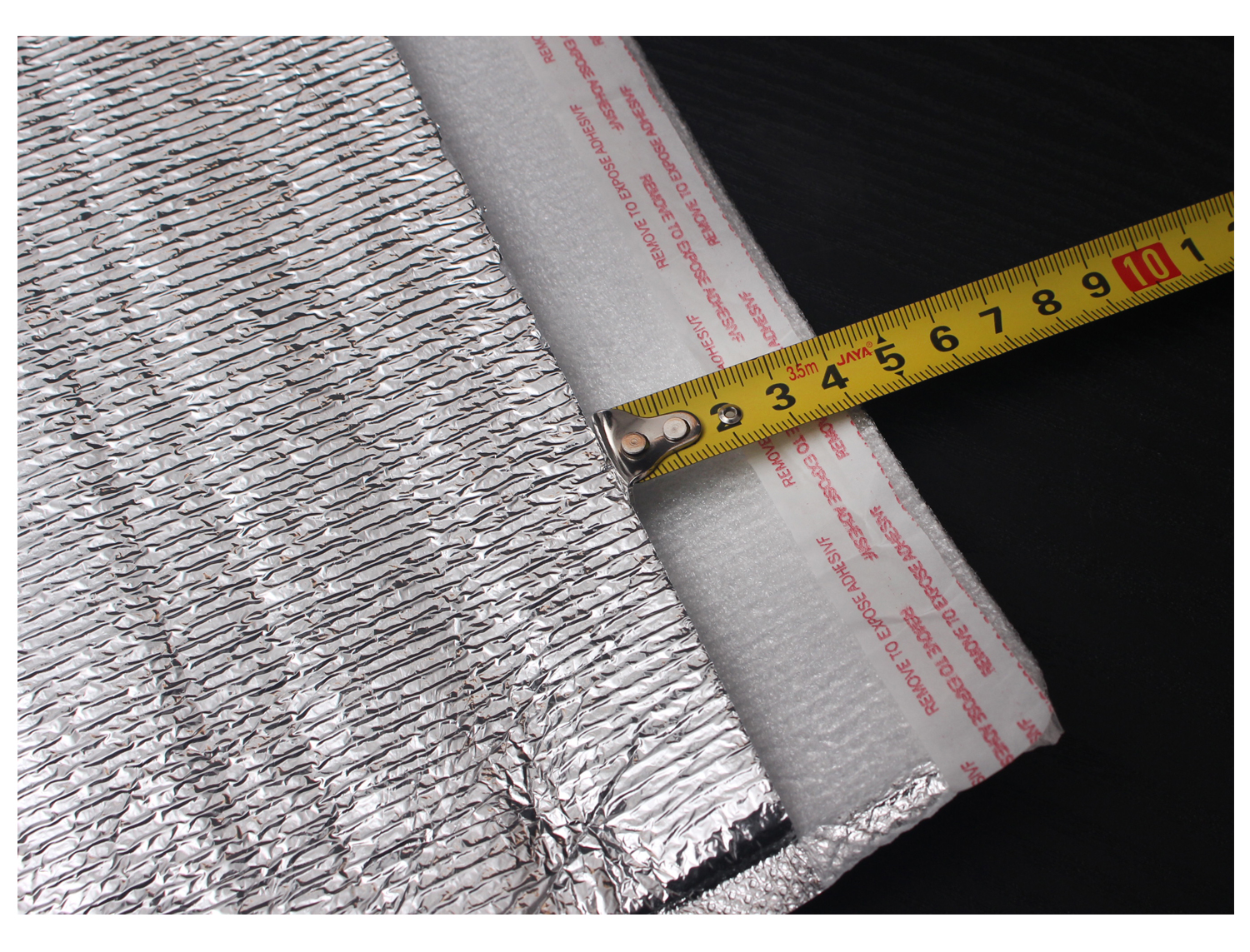 4mm은 덮게 부분에 강력한 양면 테이프가 있어 쉽고 간편한 강력한 밀봉이 가능합니다.