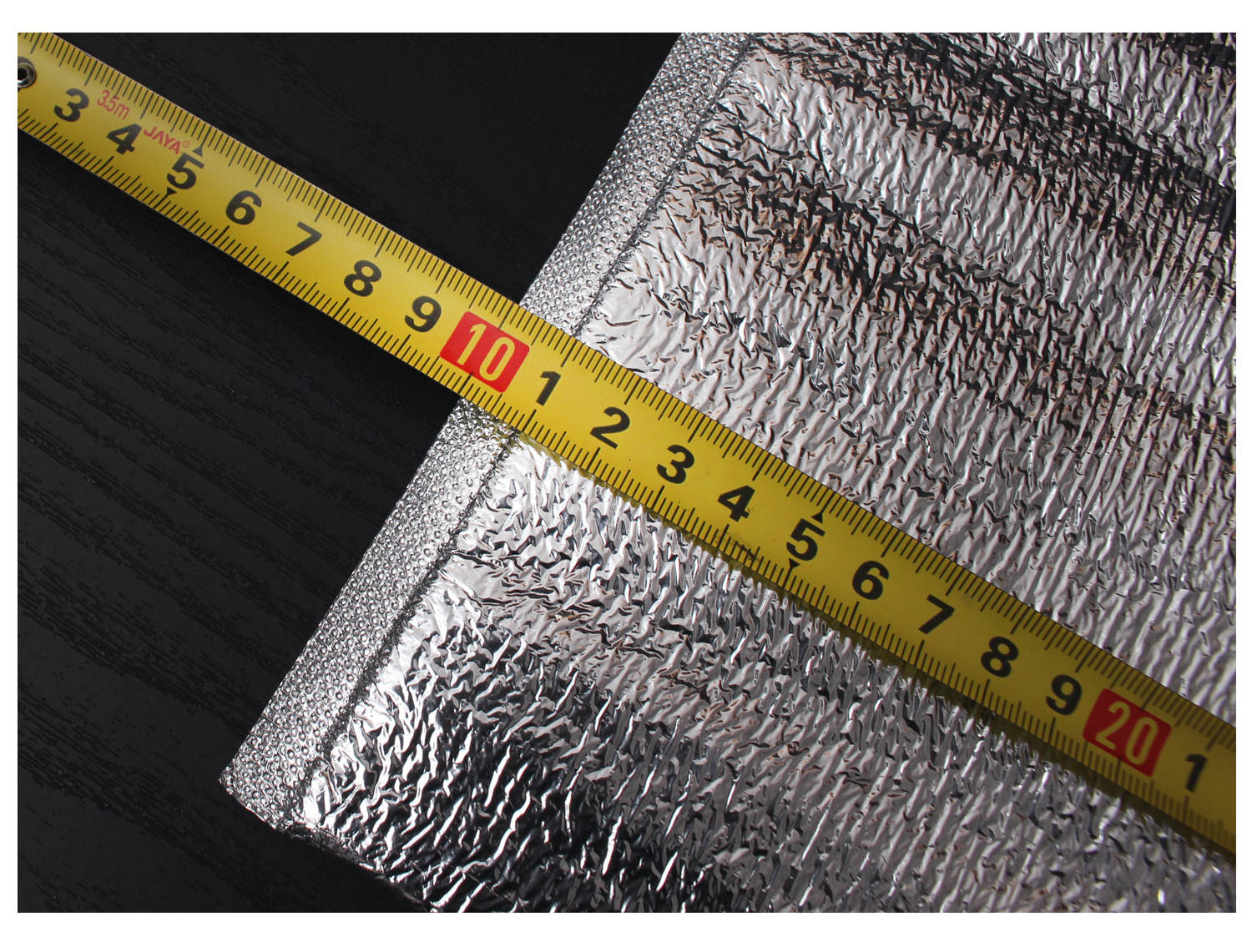 테두리가 10mm로 견고한게 제작되어 내구성이 뛰어난 제품입니다.